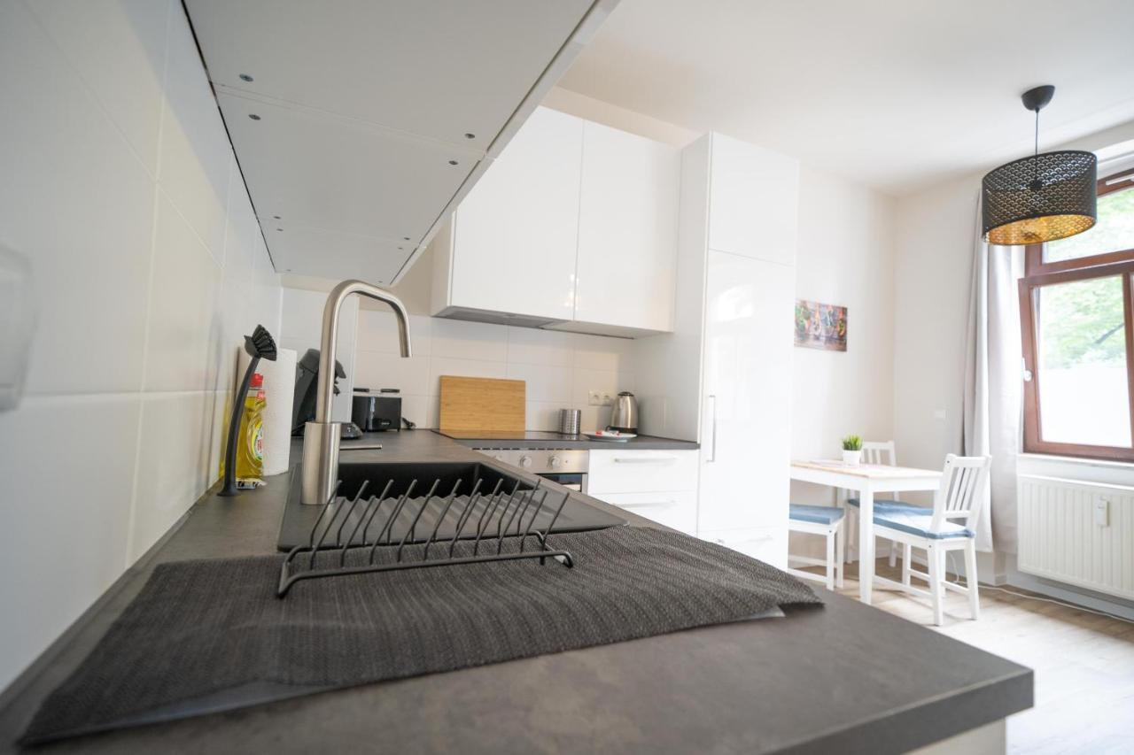 Fullhouse - - L96 - Smarttv - Nespresso - 2 Queensize Beds Apartment Zwickau